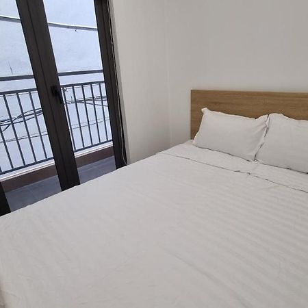 Era Apartment Khuc Thua Du Ханой Екстериор снимка