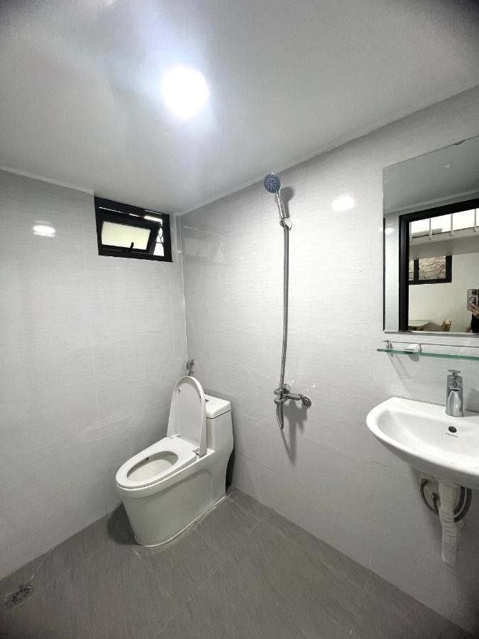 Era Apartment Khuc Thua Du Ханой Екстериор снимка