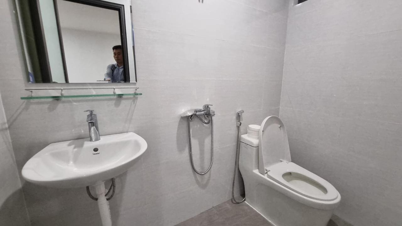 Era Apartment Khuc Thua Du Ханой Екстериор снимка
