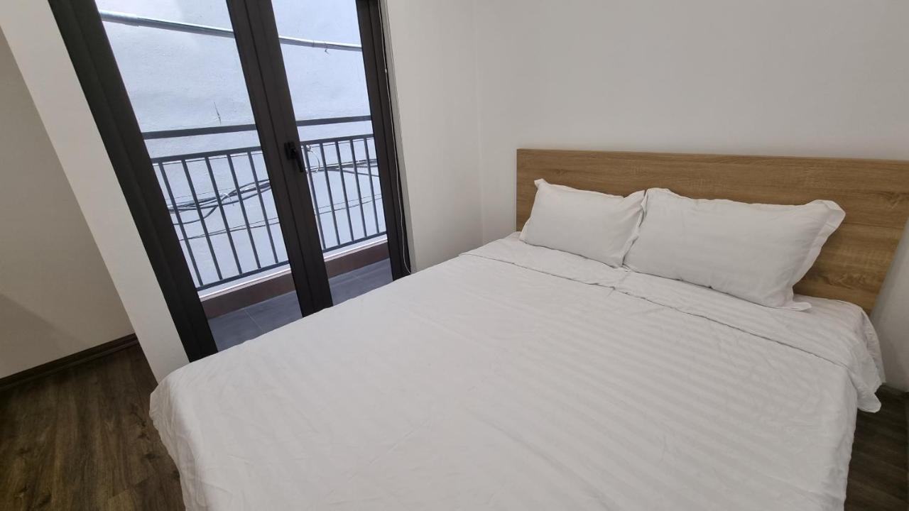 Era Apartment Khuc Thua Du Ханой Екстериор снимка
