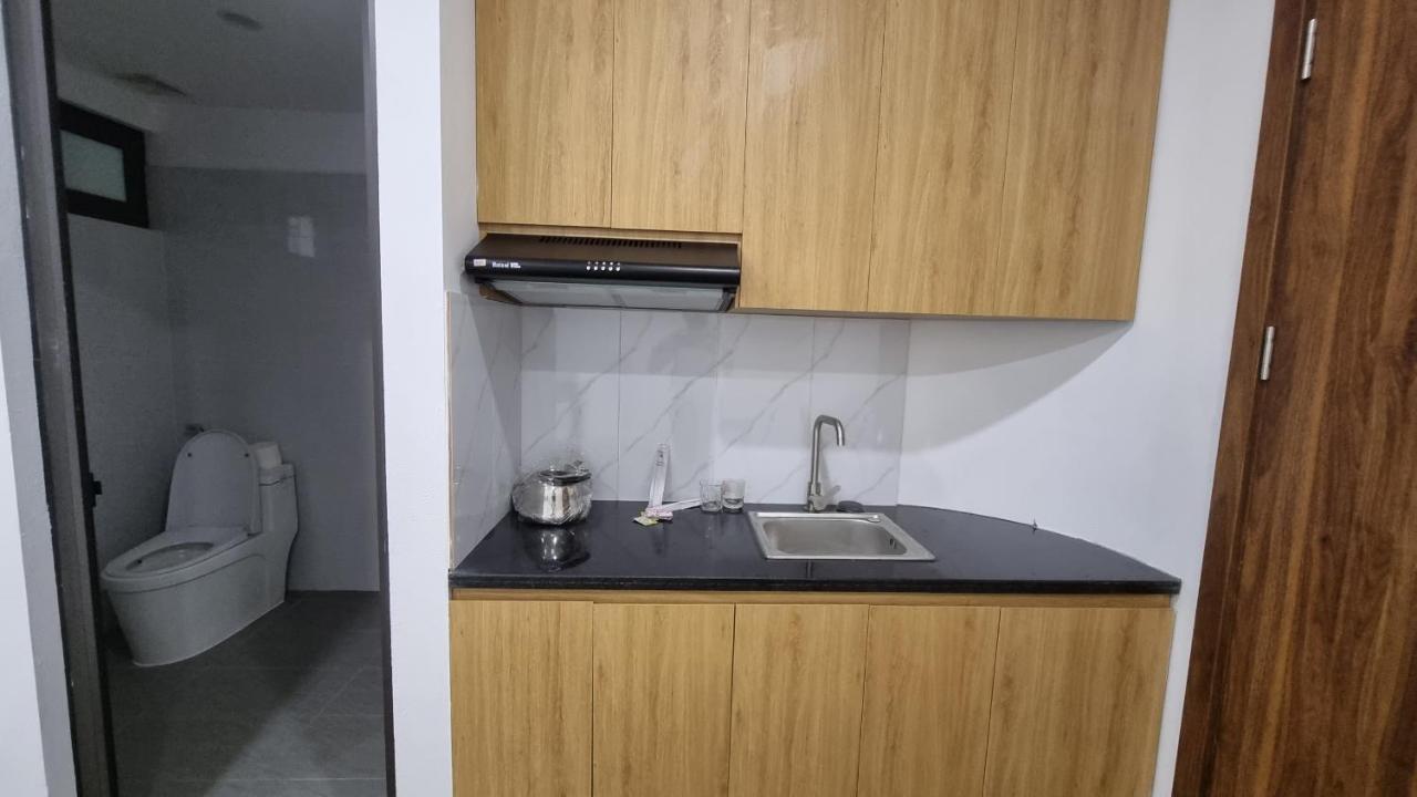 Era Apartment Khuc Thua Du Ханой Екстериор снимка