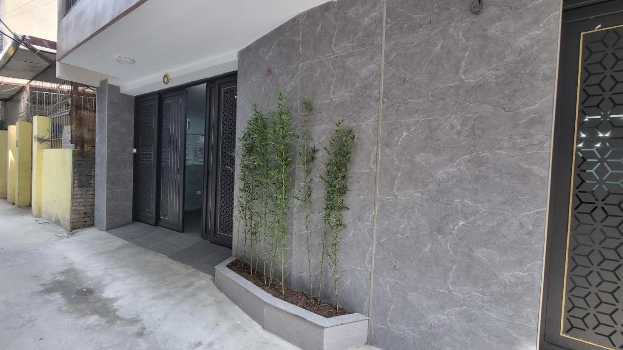 Era Apartment Khuc Thua Du Ханой Екстериор снимка