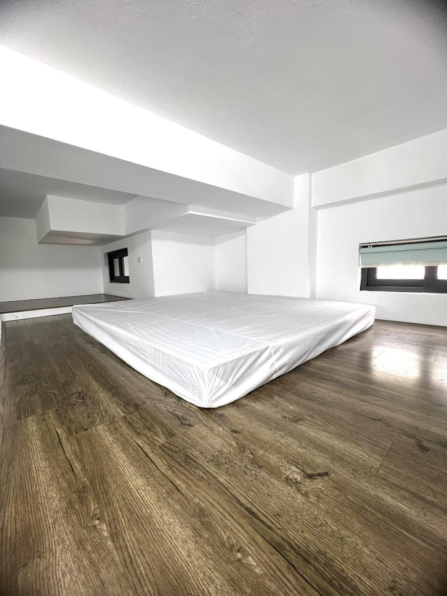 Era Apartment Khuc Thua Du Ханой Екстериор снимка