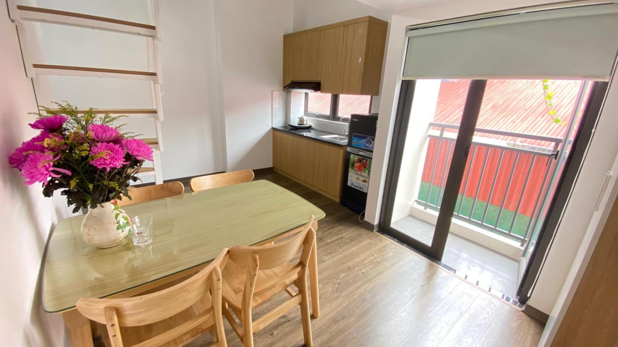 Era Apartment Khuc Thua Du Ханой Екстериор снимка