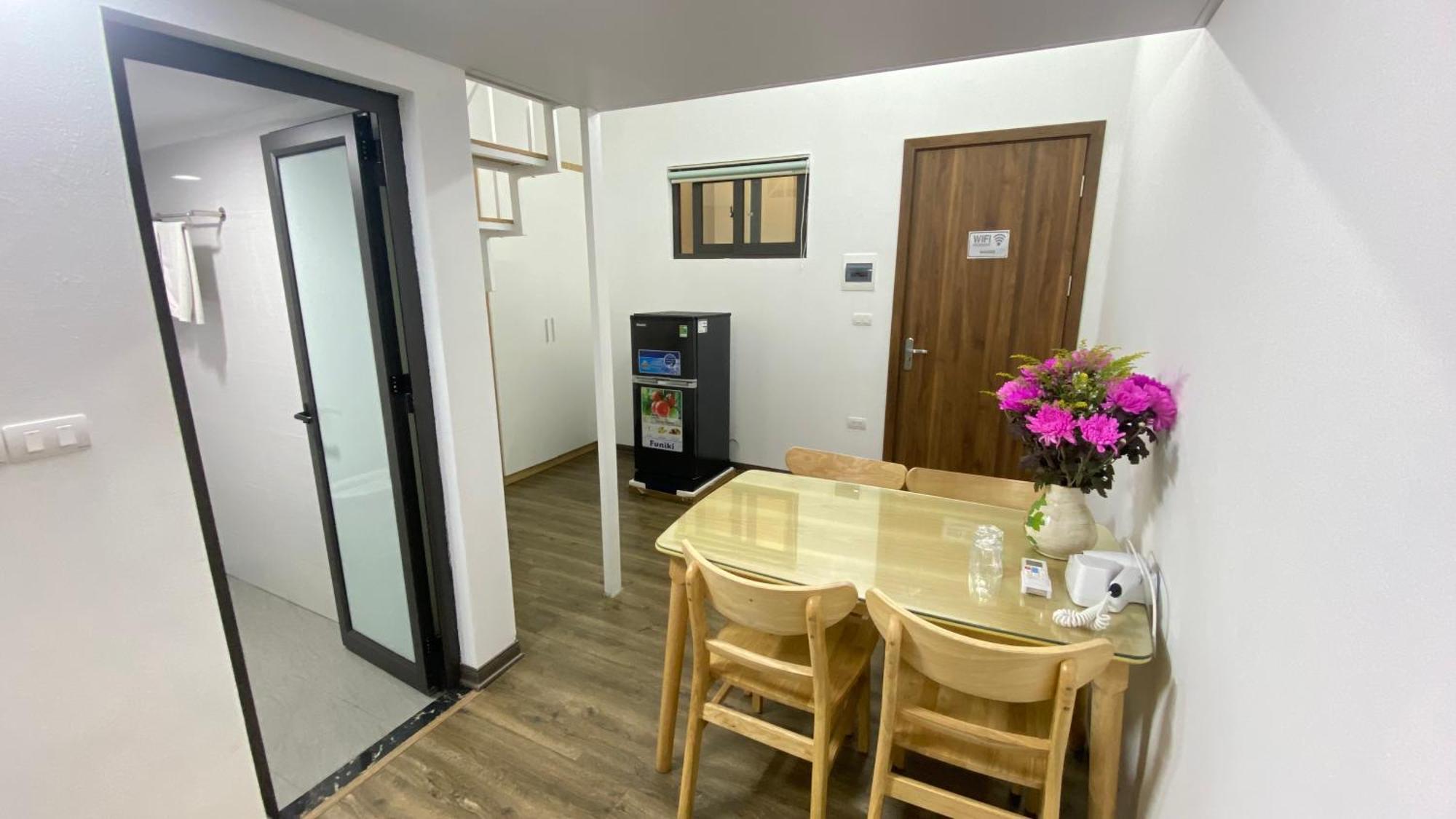 Era Apartment Khuc Thua Du Ханой Екстериор снимка